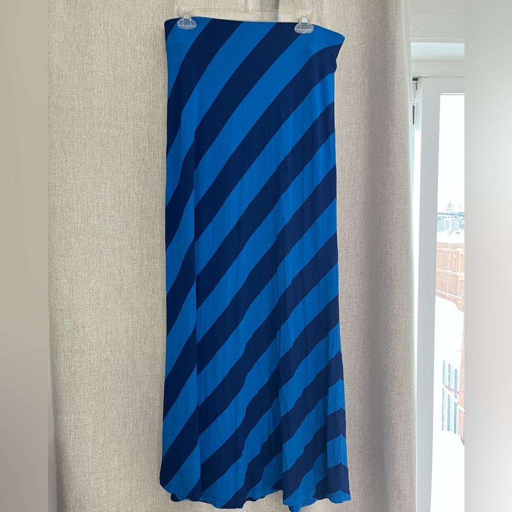 Ann Taylor Navy and Cobalt Maxi Skirt